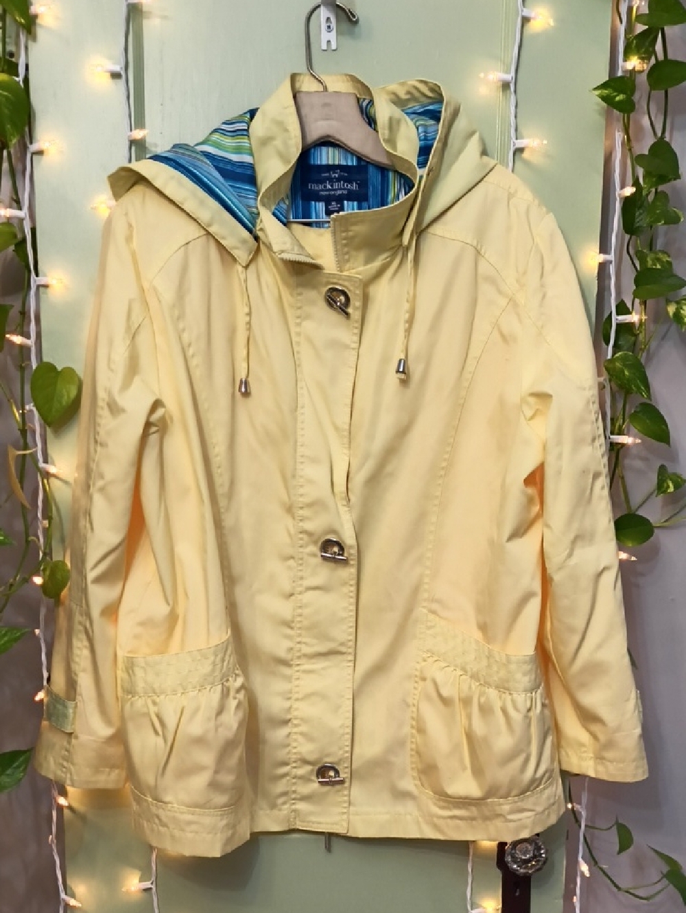 Women's Mackintosh New England Soft Yellow Pastel Blue Hooded Jacket XL